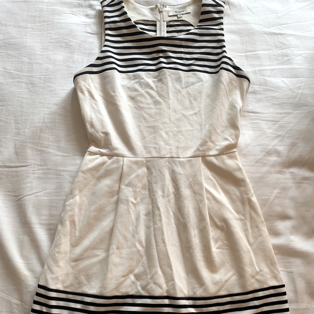 Creme Madewell dress, perfect for the office!